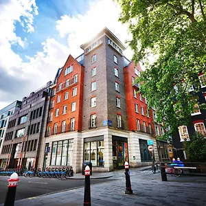 4* Hotel apartamentowy Marlin - Queen Street